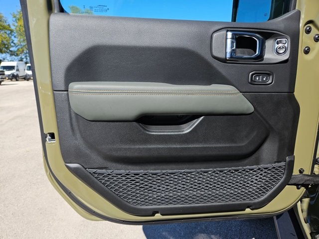 2025 Jeep Gladiator Mojave X