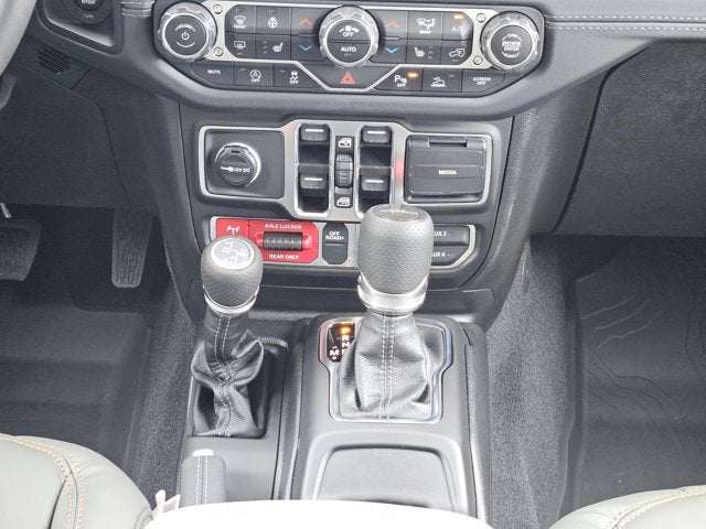 2025 Jeep Gladiator Mojave X