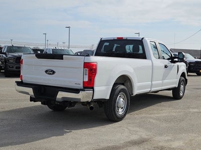 2017 Ford Super Duty F-250 SRW XL