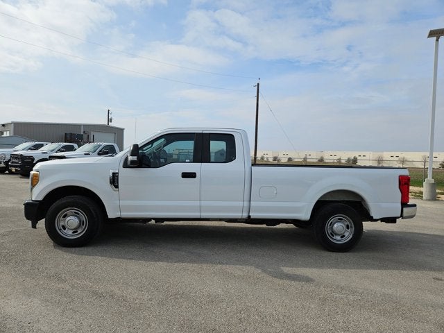 2017 Ford Super Duty F-250 SRW XL