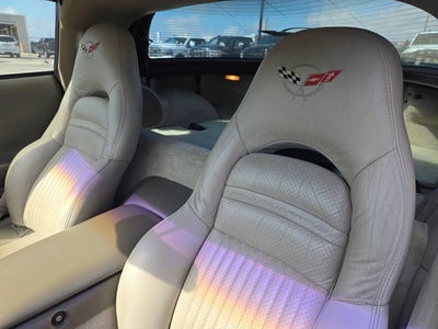 2004 Chevrolet Corvette 2dr Cpe