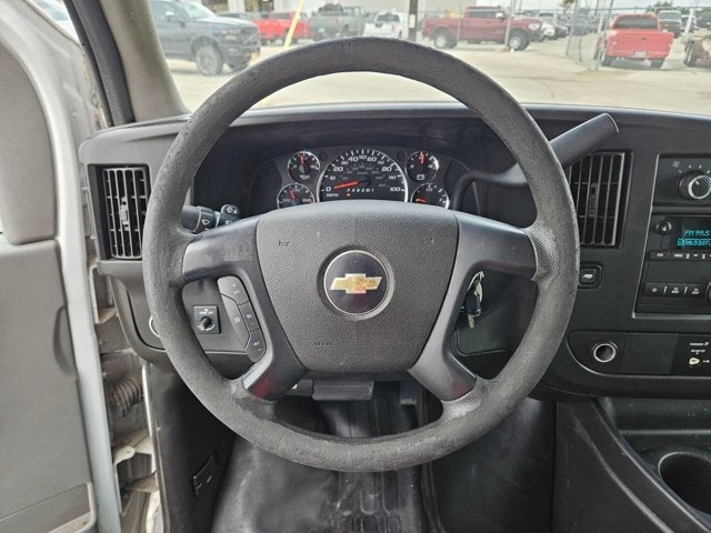 2015 Chevrolet Express Commercial Cutaway 3500 Van 159"