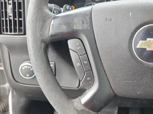 2015 Chevrolet Express Commercial Cutaway 3500 Van 159"