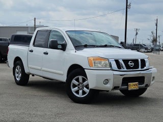 2011 Nissan Titan SV