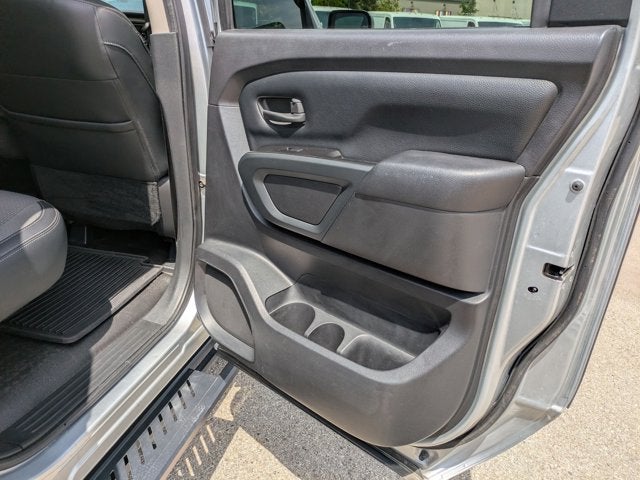 2017 Nissan Titan S