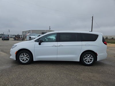 2026 Chrysler Voyager LX