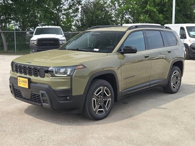 2026 Jeep Cherokee Laredo