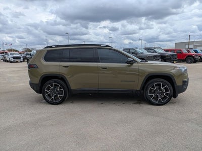 2026 Jeep Cherokee Overland