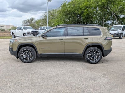 2026 Jeep Cherokee Overland