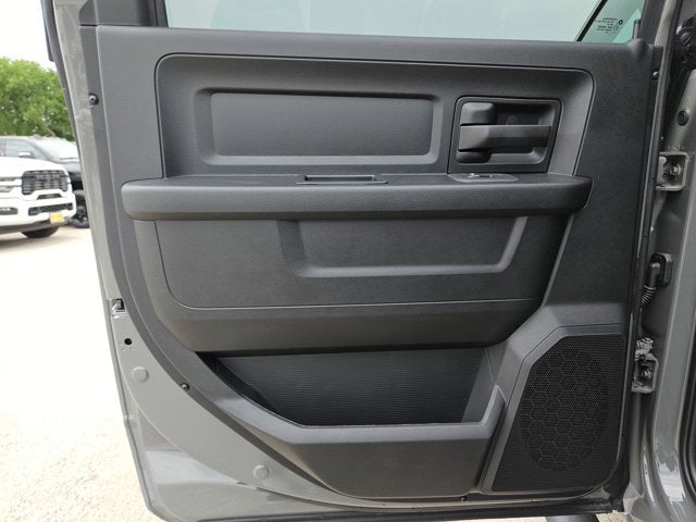 2026 RAM 2500 Black Express