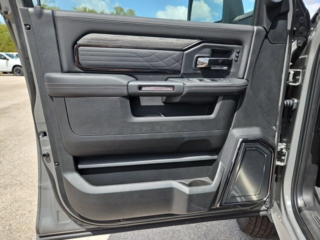 2027 RAM 3500 Limited