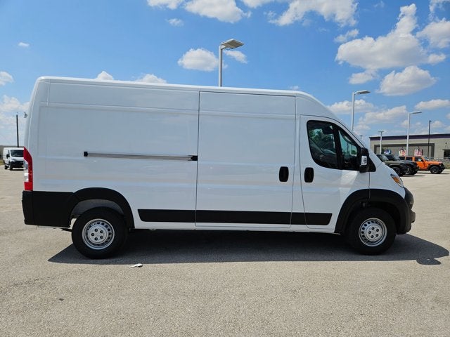 2026 RAM ProMaster Cargo Van Tradesman