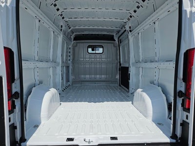 2026 RAM ProMaster Cargo Van Tradesman