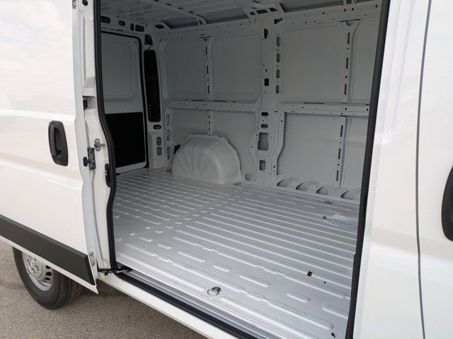 2026 RAM ProMaster Cargo Van Tradesman