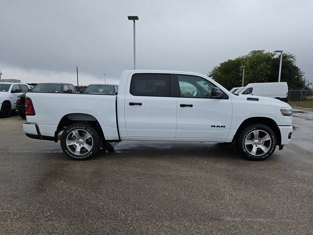 2027 RAM 1500 Express