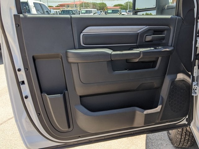 2025 RAM 3500 Chassis Cab Tradesman