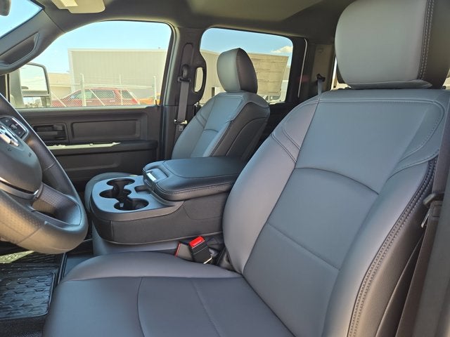 2027 RAM 3500 Chassis Cab Tradesman