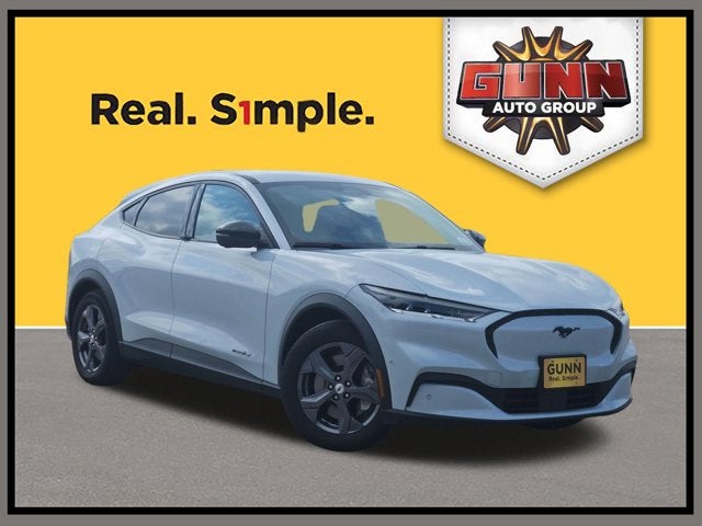 2023 Ford Mustang-Mach-e Select's photo