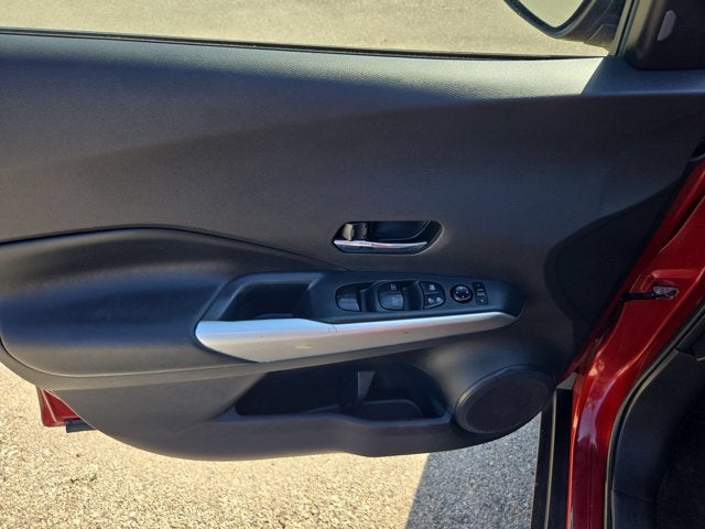 2019 Nissan Kicks SR