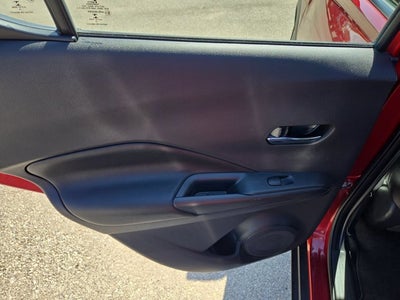 2019 Nissan Kicks SR