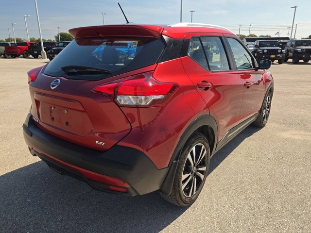2019 Nissan Kicks SR