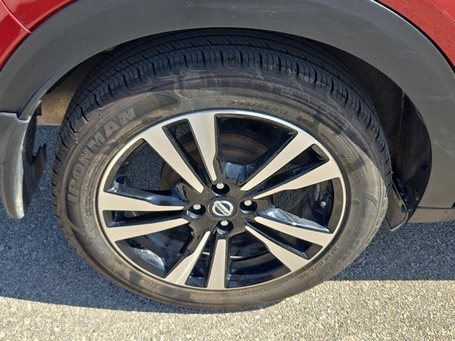 2019 Nissan Kicks SR