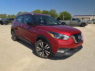 2019 Nissan Kicks SR