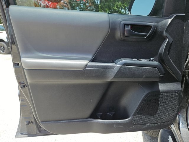 2022 Toyota Tacoma 2WD SR