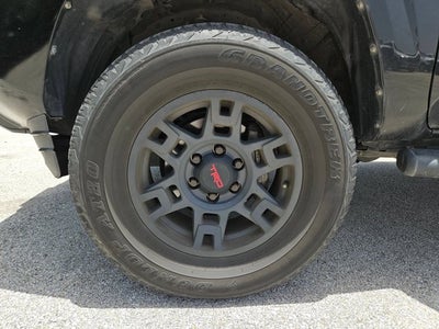 2022 Toyota Tacoma 2WD SR