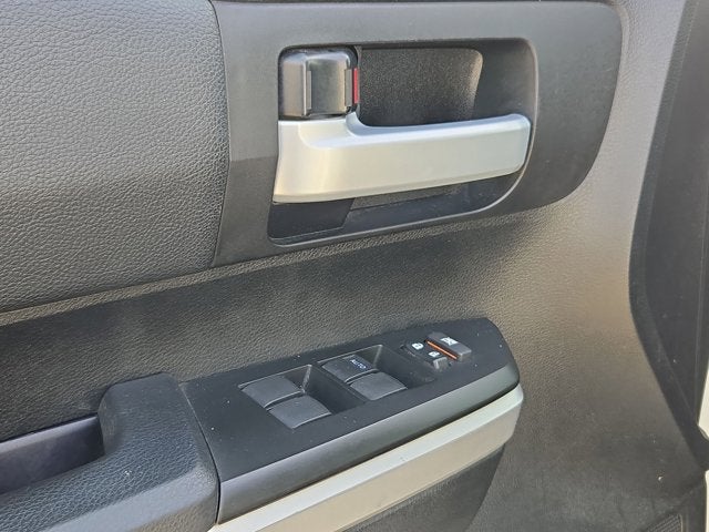 2017 Toyota Tundra 4WD Base