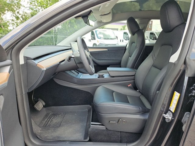 2024 Tesla Model Y Long Range