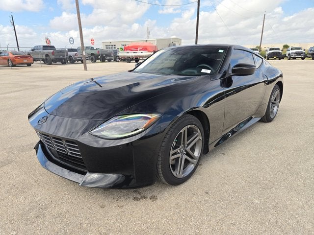 2025 Nissan Z Sport