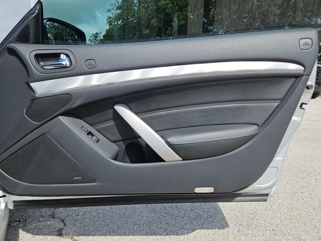 2014 INFINITI Q60 Convertible 2dr