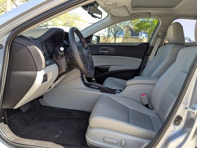 2016 Acura ILX w/Technology Plus Pkg