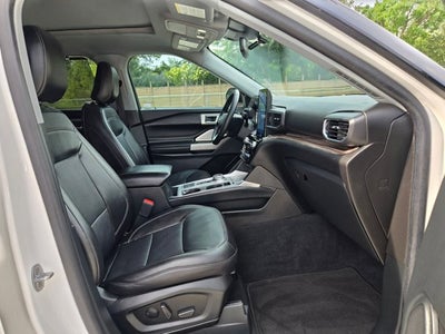 2023 Ford Explorer Limited RWD