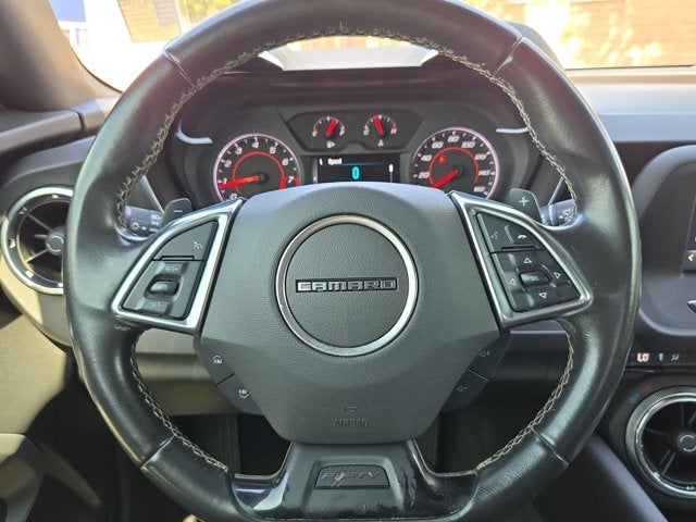 2017 Chevrolet Camaro 2dr Cpe 1LT