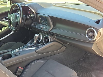 2017 Chevrolet Camaro 2dr Cpe 1LT