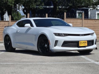 2017 Chevrolet Camaro 2dr Cpe 1LT