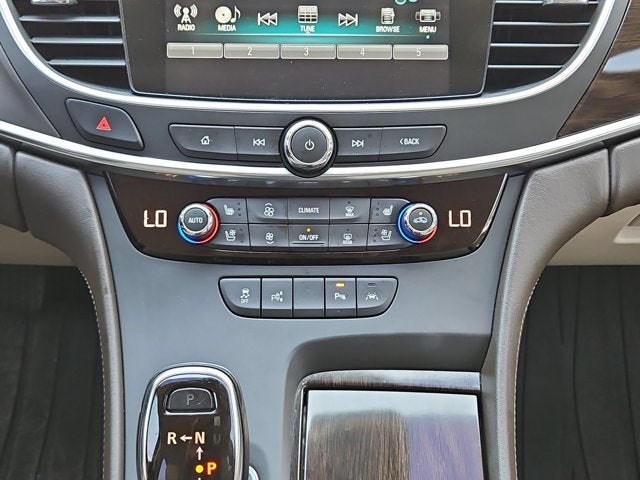 2018 Buick LaCrosse 4dr Sdn Premium FWD