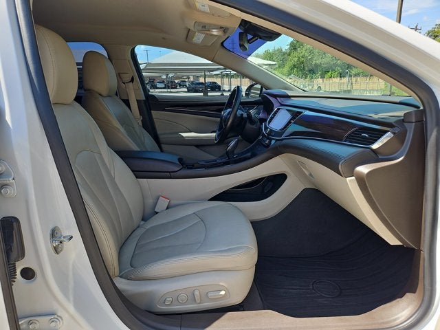 2018 Buick LaCrosse 4dr Sdn Premium FWD