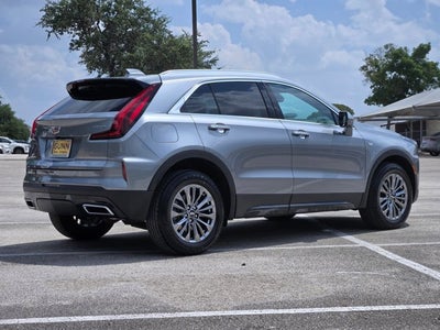 2025 Cadillac XT4 FWD 4dr Premium Luxury