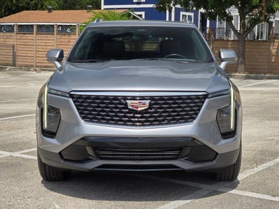 2025 Cadillac XT4 FWD 4dr Premium Luxury