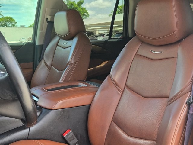 2016 Cadillac Escalade 4WD 4dr Luxury Collection