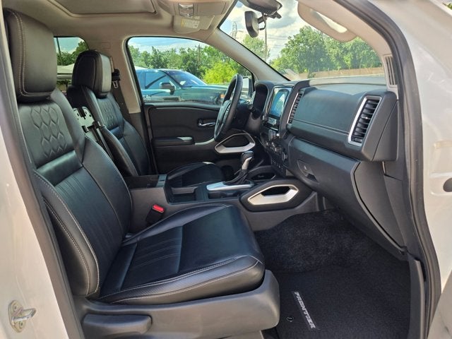 2022 Nissan Frontier Crew Cab 4x2 SV Auto