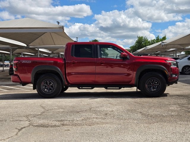 2025 Nissan Frontier Crew Cab 4x4 PRO-4X