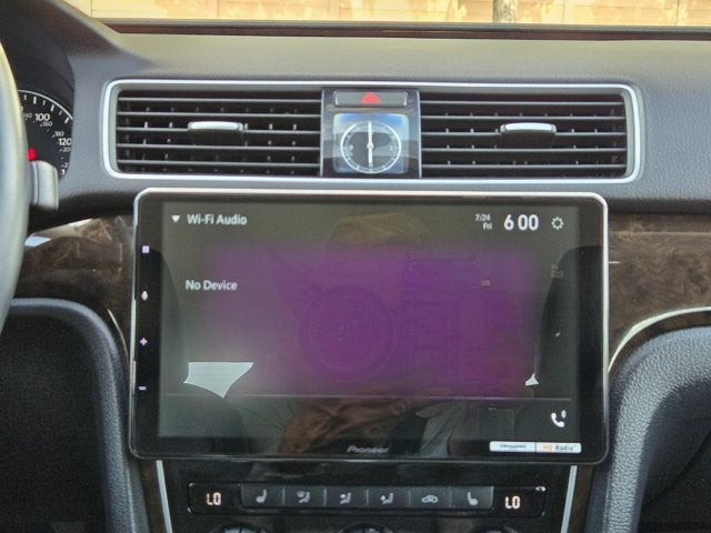 2015 Volkswagen Passat 4dr Sdn 1.8T Auto SEL Premium