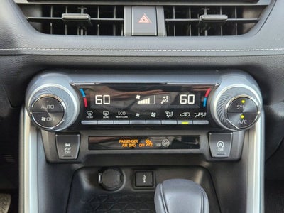 2022 Toyota RAV4 XLE FWD