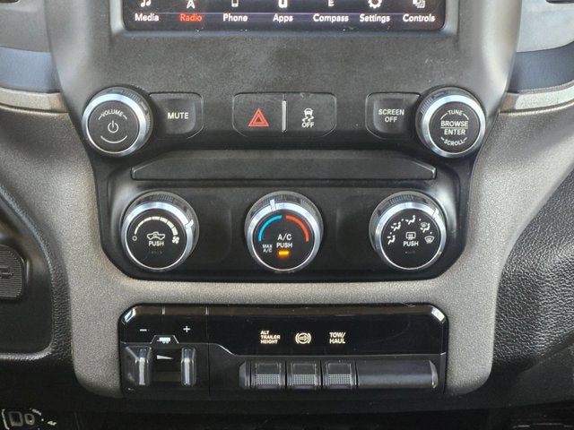 2019 RAM 3500 Tradesman 4x4 Crew Cab 8' Box