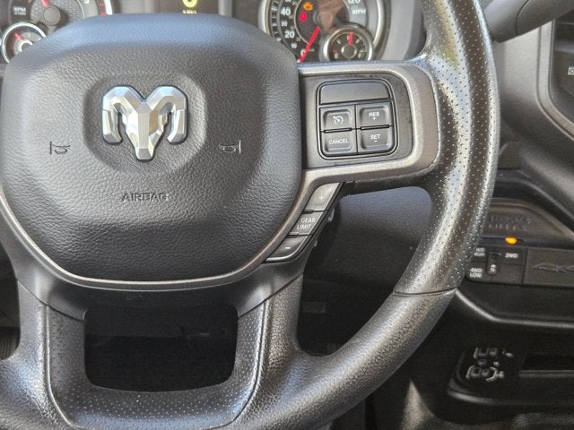 2019 RAM 3500 Tradesman 4x4 Crew Cab 8' Box
