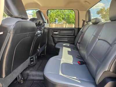 2019 RAM 3500 Tradesman 4x4 Crew Cab 8' Box